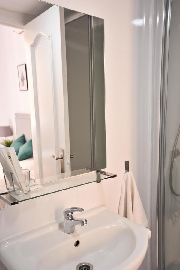 Hostal Guestped Madrid Eksteriør billede